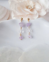 Load image into Gallery viewer, Lilac Amethyst Gemstone Dangling Earrings