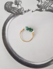Load image into Gallery viewer, Wire-Wrapped Finger-Ring with Green Gemstones