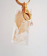 Load image into Gallery viewer, Pampas-Flower Pendant with golden Key-Chain