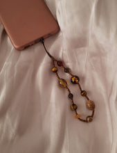 Load image into Gallery viewer, Mobile phone pearl-chain brown beads