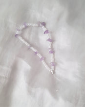 Load image into Gallery viewer, Phone pearl-chain in purple-white