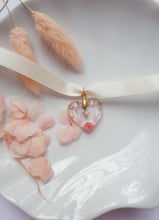 Load image into Gallery viewer, Mustard Seed Choker Heart-Necklace