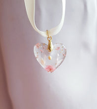 Load image into Gallery viewer, Mustard Seed Choker Heart-Necklace