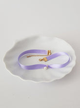 Load image into Gallery viewer, Blue Choker Pearl Necklace
