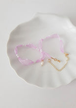Load image into Gallery viewer, Rose Choker Pearl-Necklace