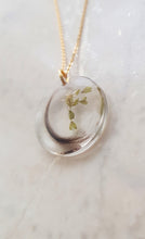 Load image into Gallery viewer, Hair and Flower Letter Resin-Necklace