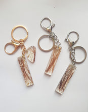 Load image into Gallery viewer, Resin-Hair Pendant Necklace