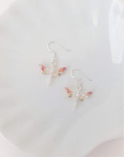 Load image into Gallery viewer, Dragon-Fly Earrings Transparent with Real Flowers - Rose / Cream