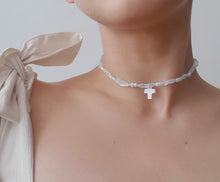 Load image into Gallery viewer, Nacre Cross Blue Pearl Necklace