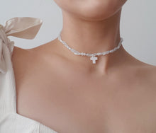 Load image into Gallery viewer, Nacre Cross Blue Pearl Necklace