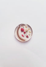 Load image into Gallery viewer, Custom Embedded Ashes Resin Necklace / Pendant