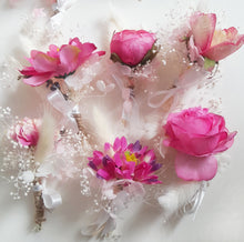 Load image into Gallery viewer, Boutonniere, Wedding Flower Pins in Pink &amp; Cream