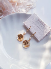 Load image into Gallery viewer, Shamrock Golden Resin Earrings