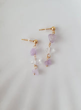 Load image into Gallery viewer, Lilac Amethyst Gemstone Dangling Earrings