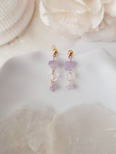 Load image into Gallery viewer, Lilac Amethyst Gemstone Dangling Earrings