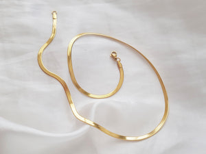 Golden Herringbone-Snake Necklace