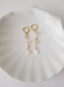 Golden Chain Earrings with Pearls and Moonstone