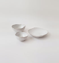 Load image into Gallery viewer, Glazed Ceramic Dinnerware Bowls / Soup Plates, Irregular Shape