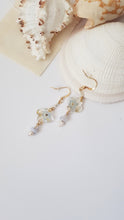 Load image into Gallery viewer, Real blue Forgetmenot Earrings - Gold