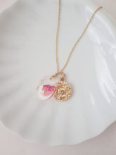 Load image into Gallery viewer, Birth Flower Necklace June - Rose, Zodiac Sign Gemini  / Cancer, Gold