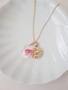 Birth Flower Necklace June - Rose, Zodiac Sign Gemini  / Cancer, Gold