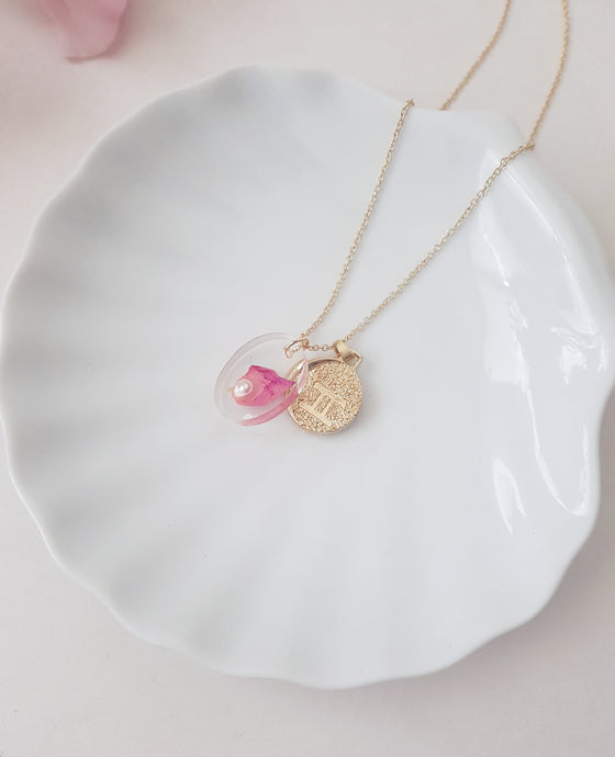 Birth Flower Necklace June - Rose, Zodiac Sign Gemini  / Cancer, Gold