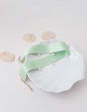 Load image into Gallery viewer, Silky Mint Green Pearl Choker Necklace