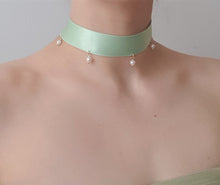 Load image into Gallery viewer, Silky Mint Green Pearl Choker Necklace