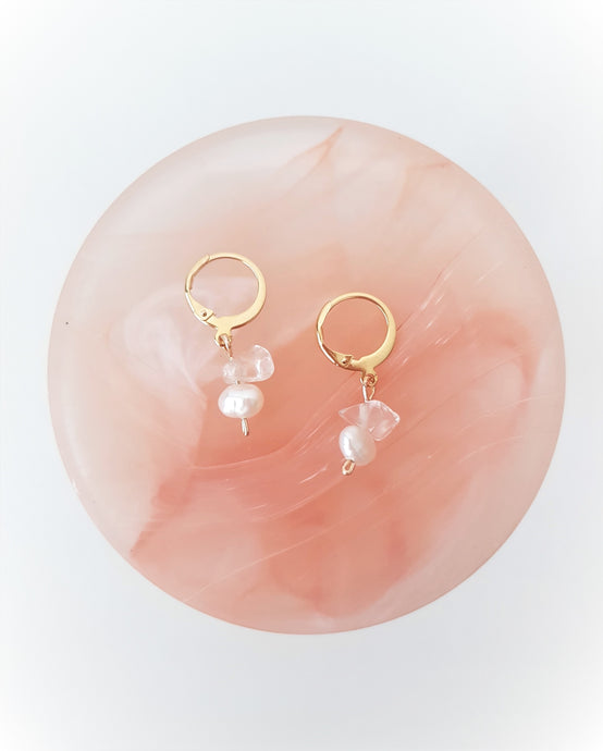 Rock-Crystal Pearl Earrings Gold