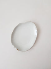 Load image into Gallery viewer, Glazed Ceramic Dinnerware Plates, Irregular Shape