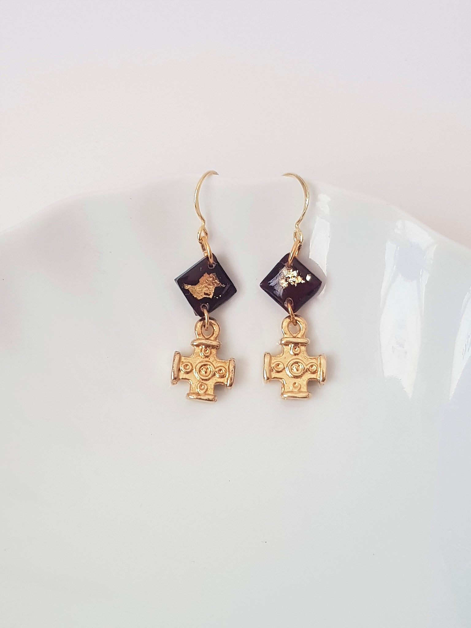 Square Cross Earrings with Dark Red and Gold – Vase Studio