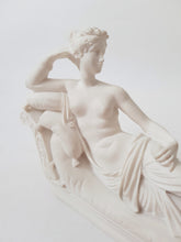 Load image into Gallery viewer, Venus Victrix by Canova, Miniature Alabaster Sculpture