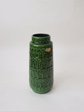 Load image into Gallery viewer, Inka Midcentury Vase